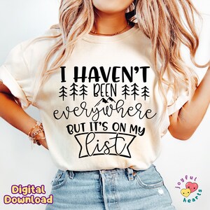 Chemise de voyage drôle Svg sarcastique PNG sublimation Design montagne Svg randonnée Png Camping Svg coupe fichier voyageur Tshirt DTF téléchargement numérique