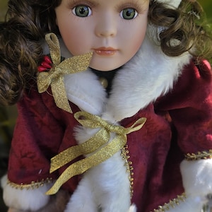 Unearth the Mystery of Amber : The Haunted Doll That Tells a Story – Ideal for Vintage Collector and Paranormal Enthusiasts
