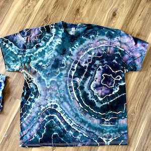 Black Tie Dye Shirt, Unique Agate Shirt, Hippie Clothes, Men's Tie-Dye, Handmade Gift, Ice Dye Grunge Shirt