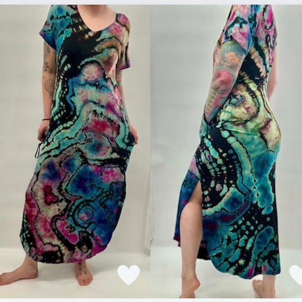 V-Neck Maxi Dress, Size Medium, Tie Dye Dress With Pockets, Geode Ice Dye Dress, Reverse Dyed, T- Shirt Dress, Boho Dress, Summer Dress