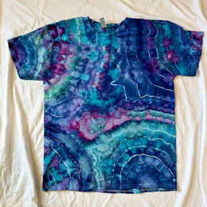 Blue Geode Tie-Dye Shirt, Geode Ice Dye Top, Hippie Clothes, Boho Chic Clothing, Handmade Gift, Unique Ice Dyed Shirt