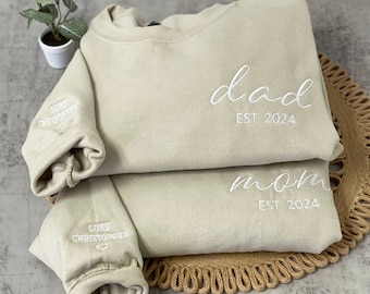 Mom and Dad Crewneck, Dad Embroidered Crewneck, Mama Crewneck with Kids Names On Sleeve, Gift For New Dad