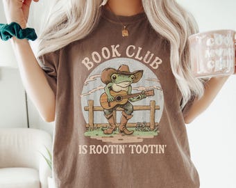 Comfort Colors Funny Frog Book Club Shirt, Western Cowboy Book Lover Shirt, Funny Book Club Tee, Reading Shirt, Bookworm Gift, Librarian Tee