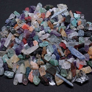 Micro Crafters 1/2 Lb Lot Natural Crystals Mineral Specimens Mixed Gemstones