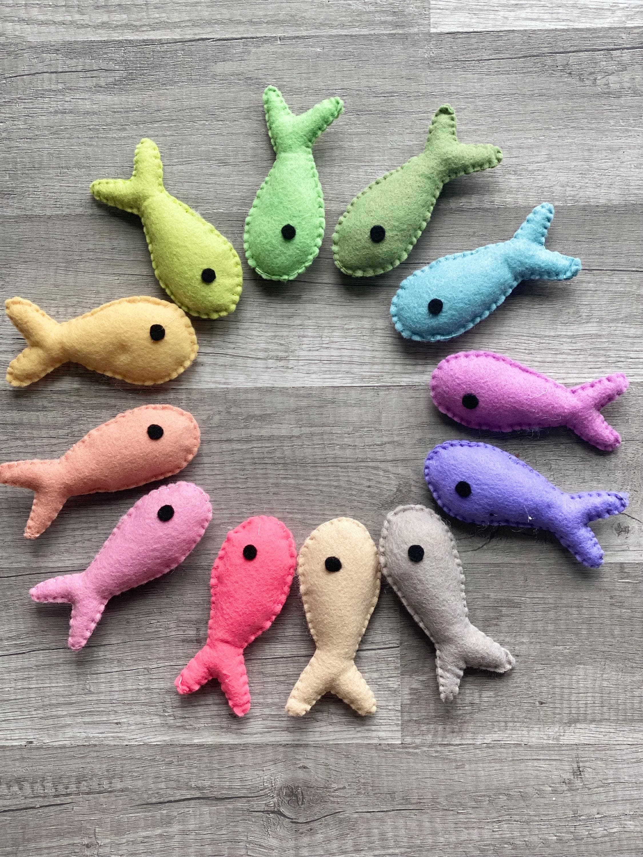 12 Fish Magnetic Felt Fishing Game (assorted Colors) - Etsy
