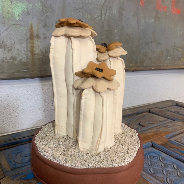 Relleno de tela Vintage Angelo's Cactus hecho a mano en El Salvador