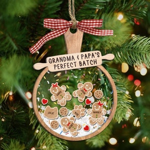 Personalized Gingerbread Christmas Ornament, Grandparents Ornament, 4D Shaker Grandma Ornament, Grandma's Perfect Batch, Cookie Ornaments