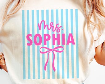 Comfort Colors® Personalized Teacher Name T-Shirt, Retro Striped End of Year Comfort Color Tee, Teacher Outfit, Cute Back to School Gift Tee