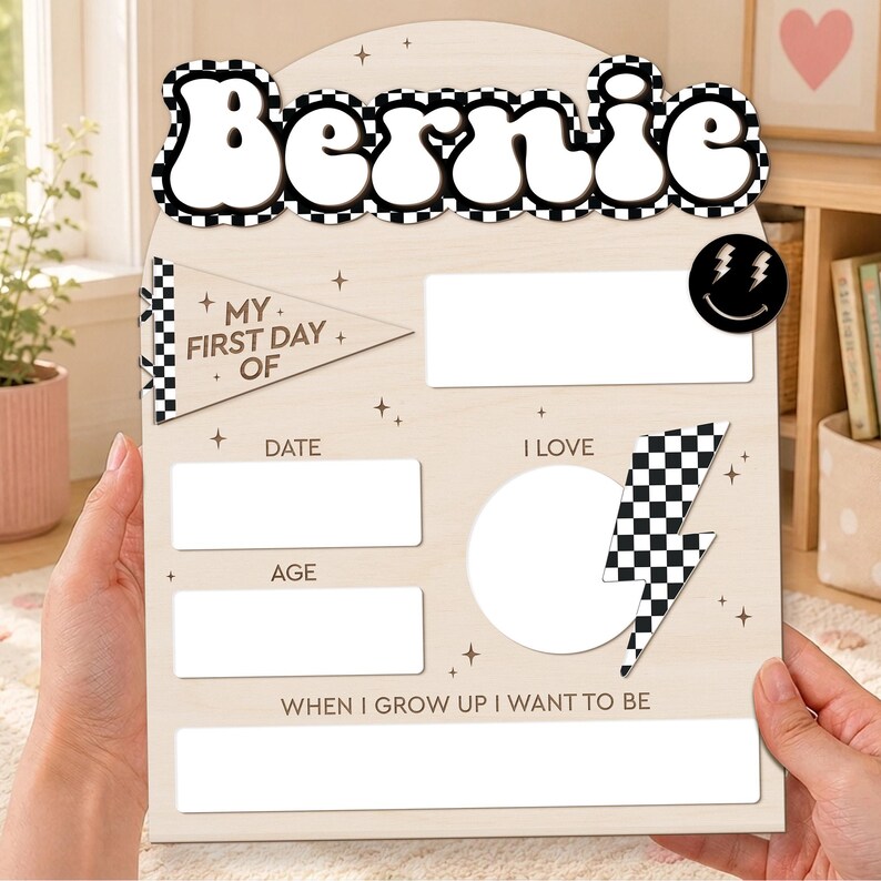 Custom First Day of School Sign, Back to School Photo Prop, Reusable School Board for Kids, Last Day of School Sign zdjęcie 8