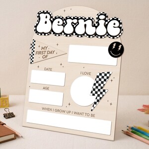 Custom First Day of School Sign, Back to School Photo Prop, Reusable School Board for Kids, Last Day of School Sign zdjęcie 5