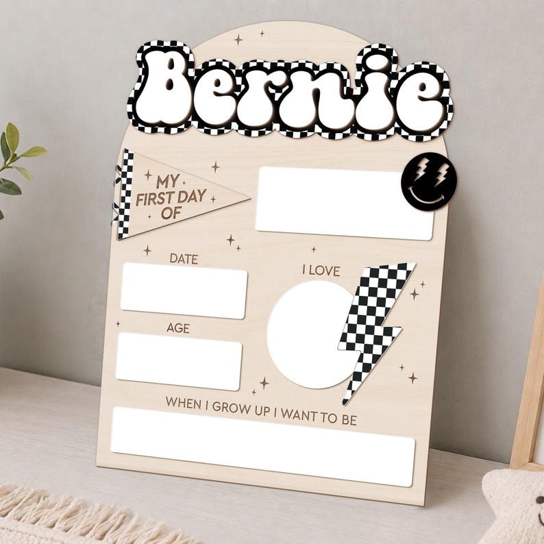 Custom First Day of School Sign, Back to School Photo Prop, Reusable School Board for Kids, Last Day of School Sign zdjęcie 10