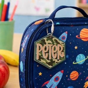 Étiquette personnalisée pour garçon, Étiquette personnalisée pour sac d'école, Porte-clés pour sac à dos, Étiquette nominative pour boîte à lunch, Cadeau de rentrée scolaire pour enfant image 10