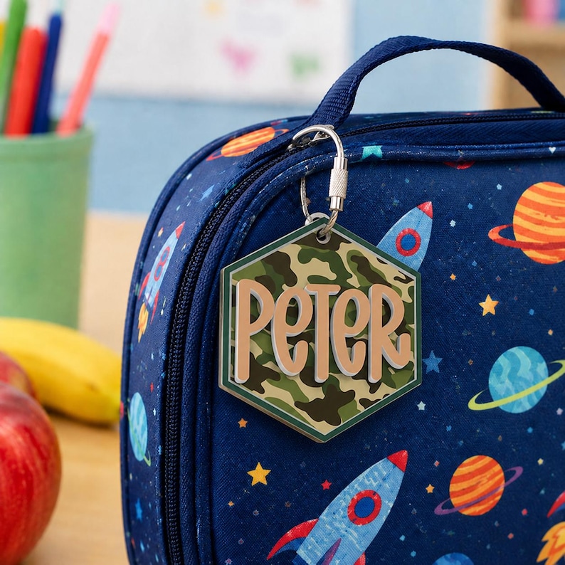 Étiquette personnalisée pour garçon, Étiquette personnalisée pour sac d'école, Porte-clés pour sac à dos, Étiquette nominative pour boîte à lunch, Cadeau de rentrée scolaire pour enfant image 10