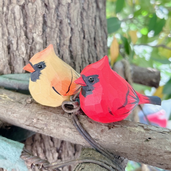 2 Pcs Northern Cardinal Couple Statues | Hand Carved Painted Wood | Wooden Birds Sculptures | Home Decor  | Gifts for Bird Lovers