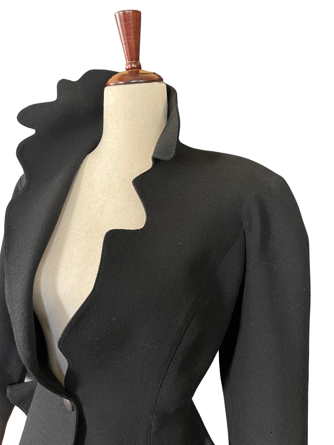 Thierry Mugler A/W 1988 'Les Infernales' Collection Tailleur Vampire Jacket