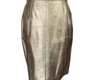 Vintage Escada gyllene läderkjol storlek 36FR