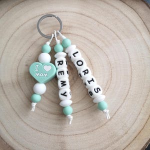 Porte clé en perle silicone I love dad/I love mom, personnalisable de 1 à 3 prénoms,superbe idée cadeau pour papa et maman