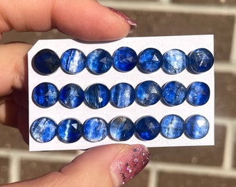 1pc 8mm Indigo Blue Kyanite round faceted Cabochons - Rose cut Flat back Deep Royal Blue Natural Gemstones for Ring Pendant setting (B) E12