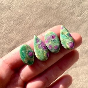 1pc 20-26mm Ruby Fuchsite Flat back Cabochon - Polished oval teardrop - Natural gemstones for Jewelry making Ring setting (H) E1