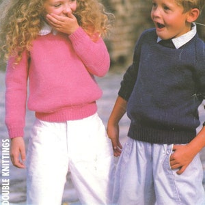 Childrens Classic Plain Crew & V Neck Raglan Sweaters Boys Girls  24-32&quot; DK 8 Ply Light Worsted Knitting Pattern pdf Instant Download