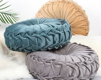 Make Your Own Smock Velvet Corduroy Pintuck Round Vintage Cushion Pillow Pattern 16&quot;  - Sewing Pattern PDF download