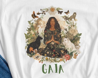 Camiseta Gaia para todos los días: Dale estilo a tu día a día con el encanto de la Diosa de la Tierra
