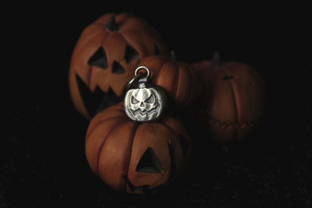 Sterling Silver Halloween Jack O’lantern Pumpkin Pendant - Etsy
