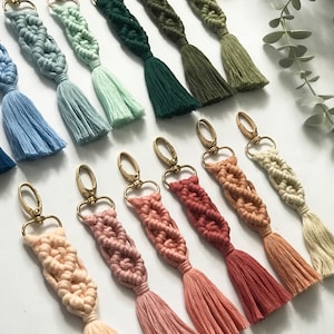 Boho Macrame Keychain, Boho Backpack Charm, Macrame Bag Accessories, Bag Charm, Boho Baptism Favors, Christening Favors, Boho Accessories
