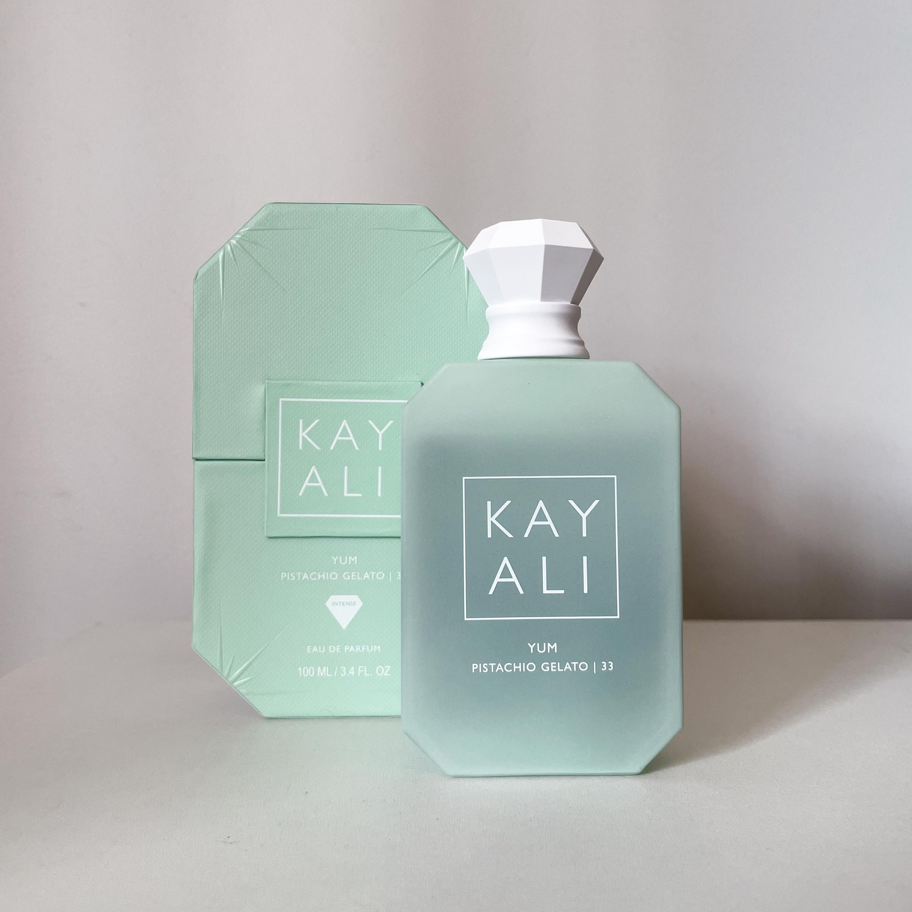 Kayali Yum Pistachio Gelato 33 DECANTER Perfume Huda Beauty Sample