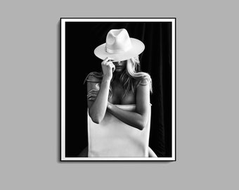 Vintage Cowgirl Poster, Black and White, Wild West Cowgirl Photo, Feminist Poster, Trendy Wall Art, Chic Wall Decor, Digital Download