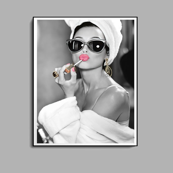 Audrey Hepburn Lipstick Poster, Black And White, Audrey Hepburn Print, Old Hollywood Decor, Audrey Hepburn Digital Download, Fashion Prints