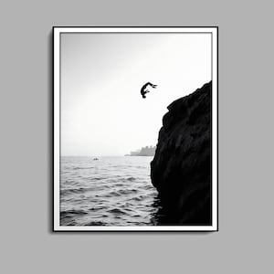 Cliff Jump Diving Print, Black And White, Ocean Jump Wall Art, Beach Photography, Vintage Ocean Print, Digital Download, Photography Prints