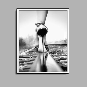 Feministische poster, zwart-wit, hoge hakken print, girl power print, vrouwelijke muurkunst, digitale download, decor meisjeskamer, afdrukbare kunst