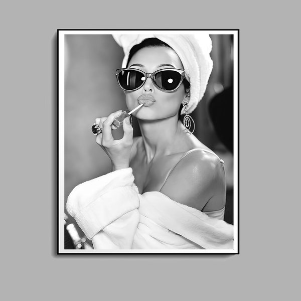 Audrey Hepburn Lippenstift Druck, schwarz und weiß, Audrey Hepburn Poster, altes Hollywood Dekor, Audrey Hepburn digitaler Download, Mode Drucke