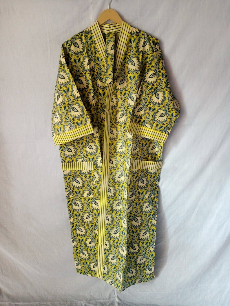 Kimono Robe / Kimono / Kimono Jurk / Japanse kleding / Japanse Kimono / Robe / Bloem / Esthetische Kleding afbeelding 1