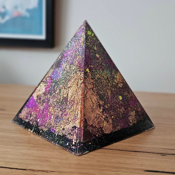 PHOEBE Handmade Orgonite Pyramid 14cm 1kg (2.2lbs). Orgone energy for 5G/EMF protection, improved sleep, stress relief and healing.