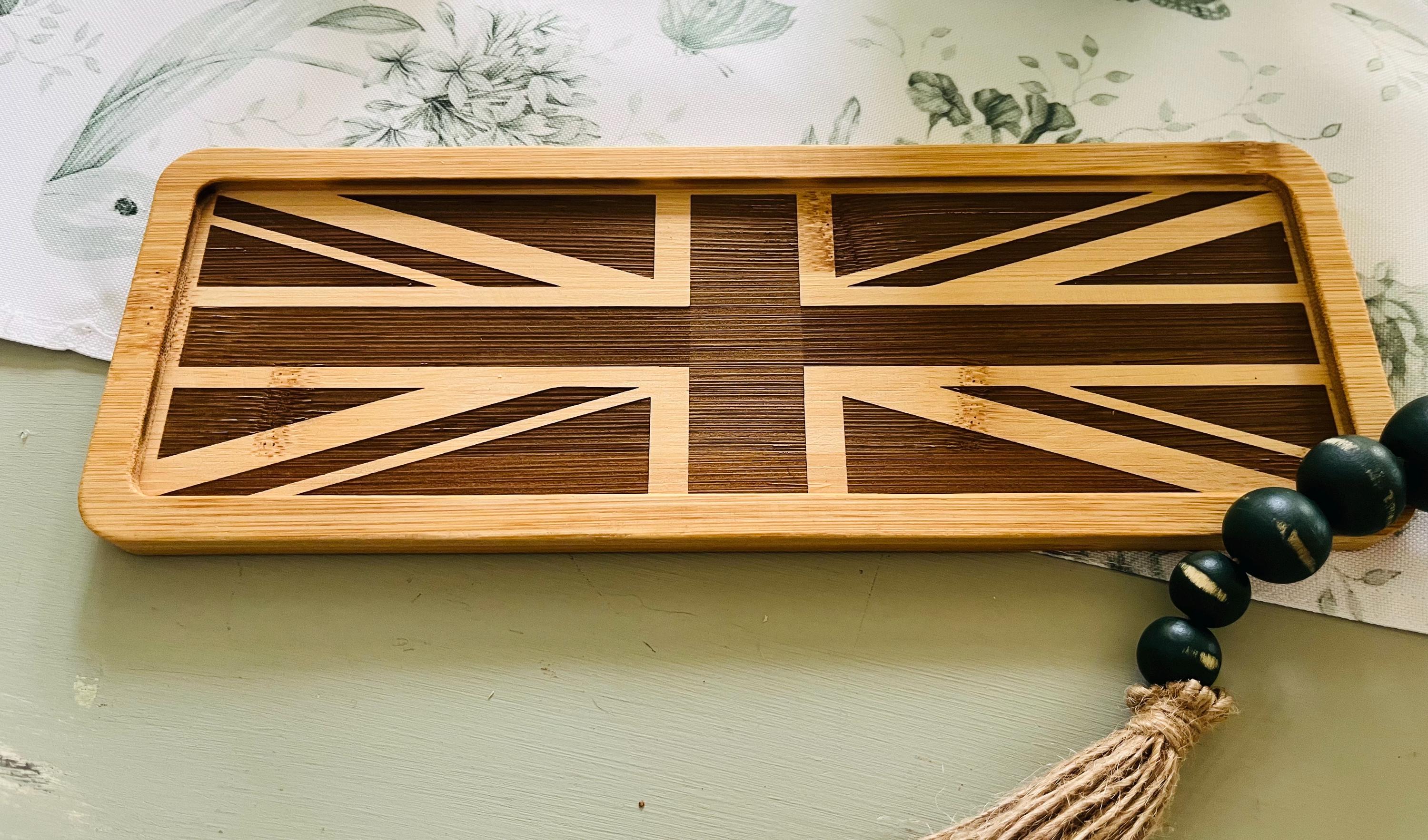 Bamboo condiments Tray engraved with the British flag .