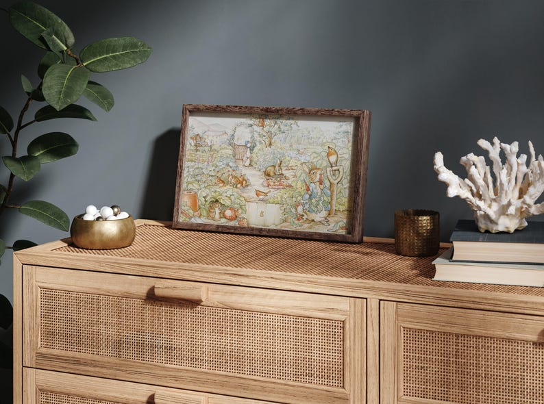 Peter Rabbit en el huerto, impresión de pintura de acuarela de Beatrix Potter, arte de pared de guardería vintage, idea de regalo para baby shower. imagen 3