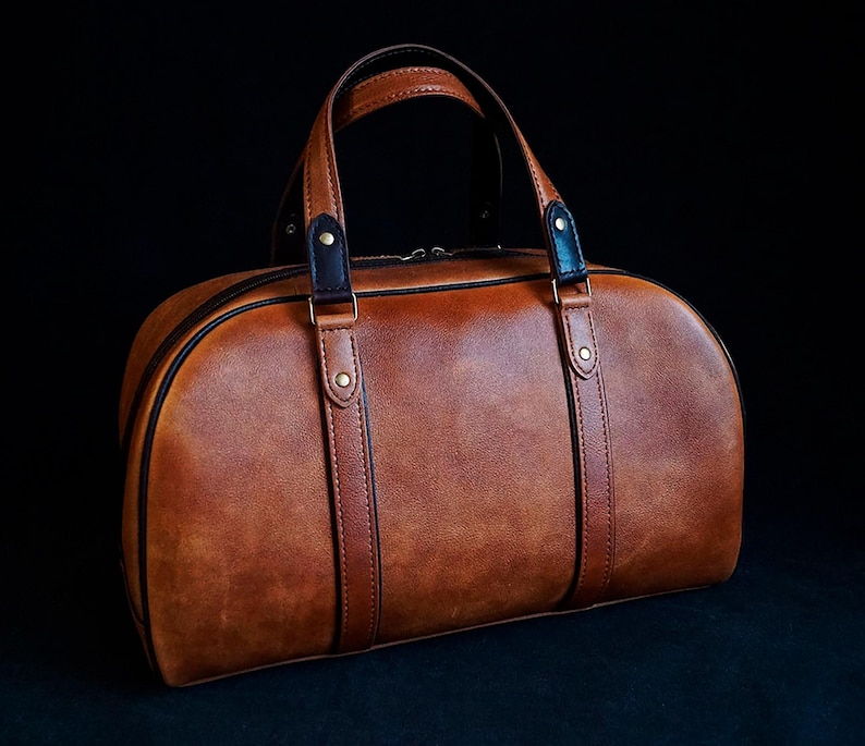 Modèle de sac de sport en cuir, modèle de sac de sport en cuir PDF, modèle de sac de voyage image 3