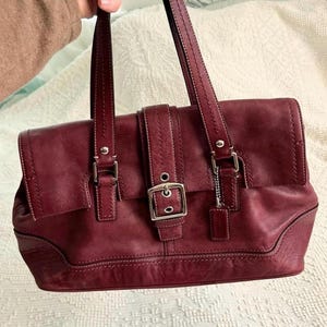 Vintage burgundy coach bag - Etsy 日本