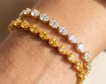 Peer moissaniet tennisarmband 18 kt verguld | 5 x 8 mm 1 kt VVS-waterdruppel diamantlook | 925 sterlingzilver | Stapelbaar luxe cadeau voor haar