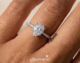 1ct Pear Cut Moissanite Engagement Ring, D Color VVS1 Teardrop Ring 18k White Gold Plated 925 Sterling Silver Delicate Promise Ring for Her