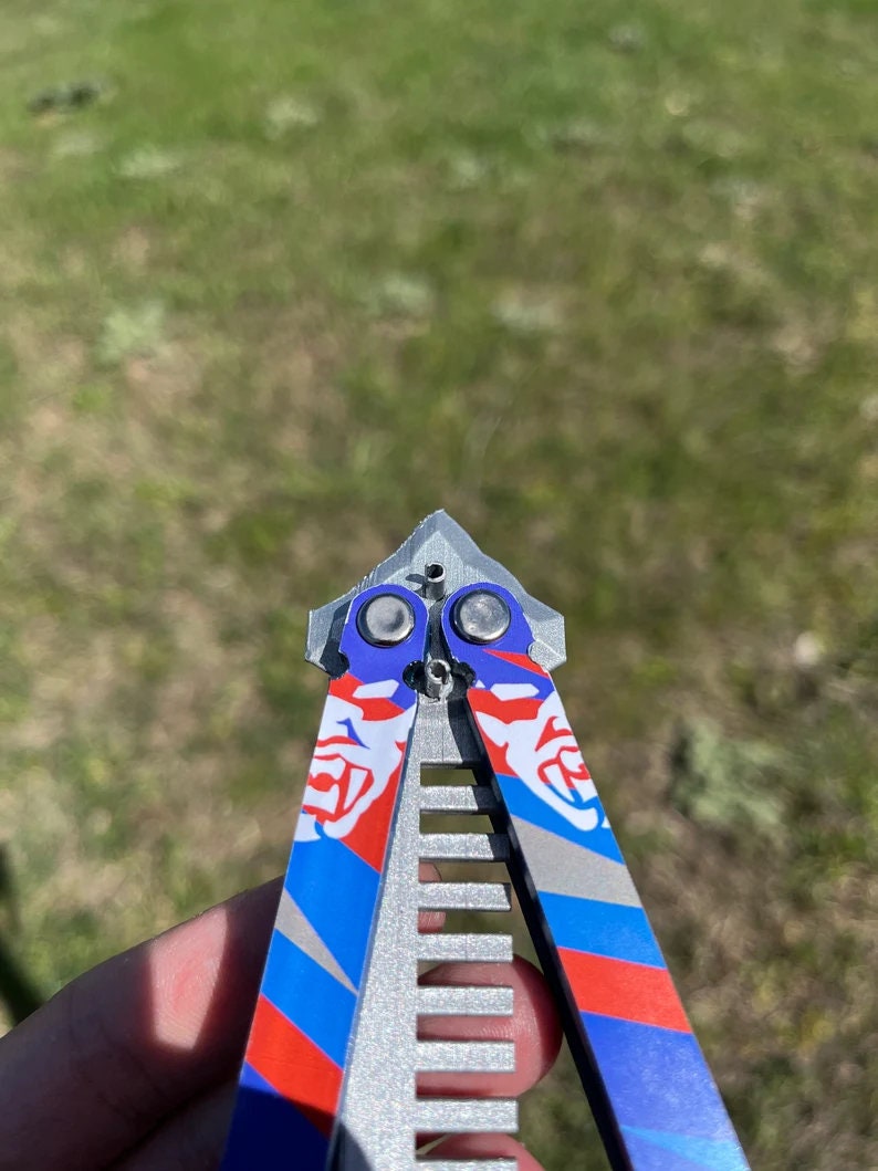 Buy Yoru Knife Valorant Knife Butterfly Balisong Valorant Comb Online