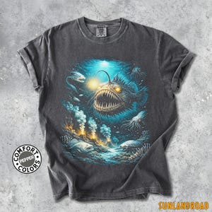 Scary Deep Sea Animals Shirt, Comfort Colors, Vintage Ocean Wildlife Graphic Tee, Retro Ocean Wildlife, Sea Animals Shirt, Oceanography