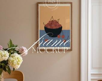 Mockup fotolijst: verticale poster, zacht natuurlijk licht, PSD-sjabloon