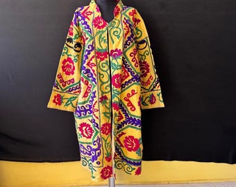 ヴィンテージ スザニ コート：刺繍入りウズベキスタン カフタン