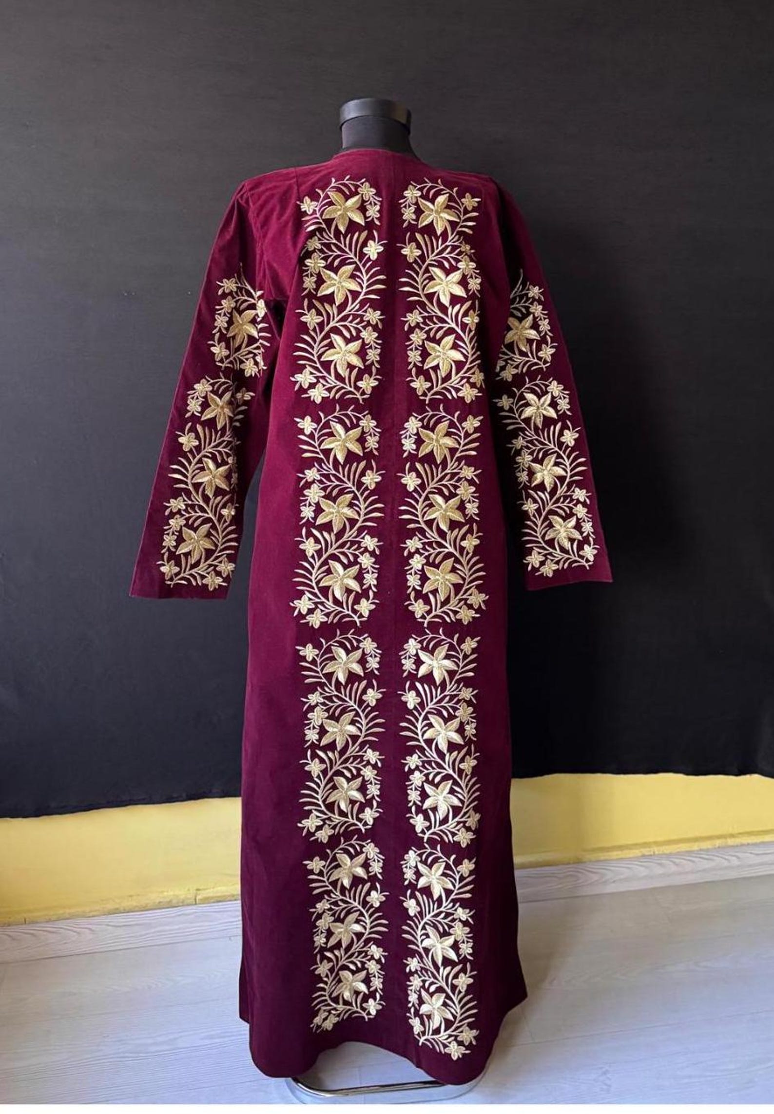 Vintage Ottoman Kaftan: Turkish Embroidered Velvet Robe - Etsy