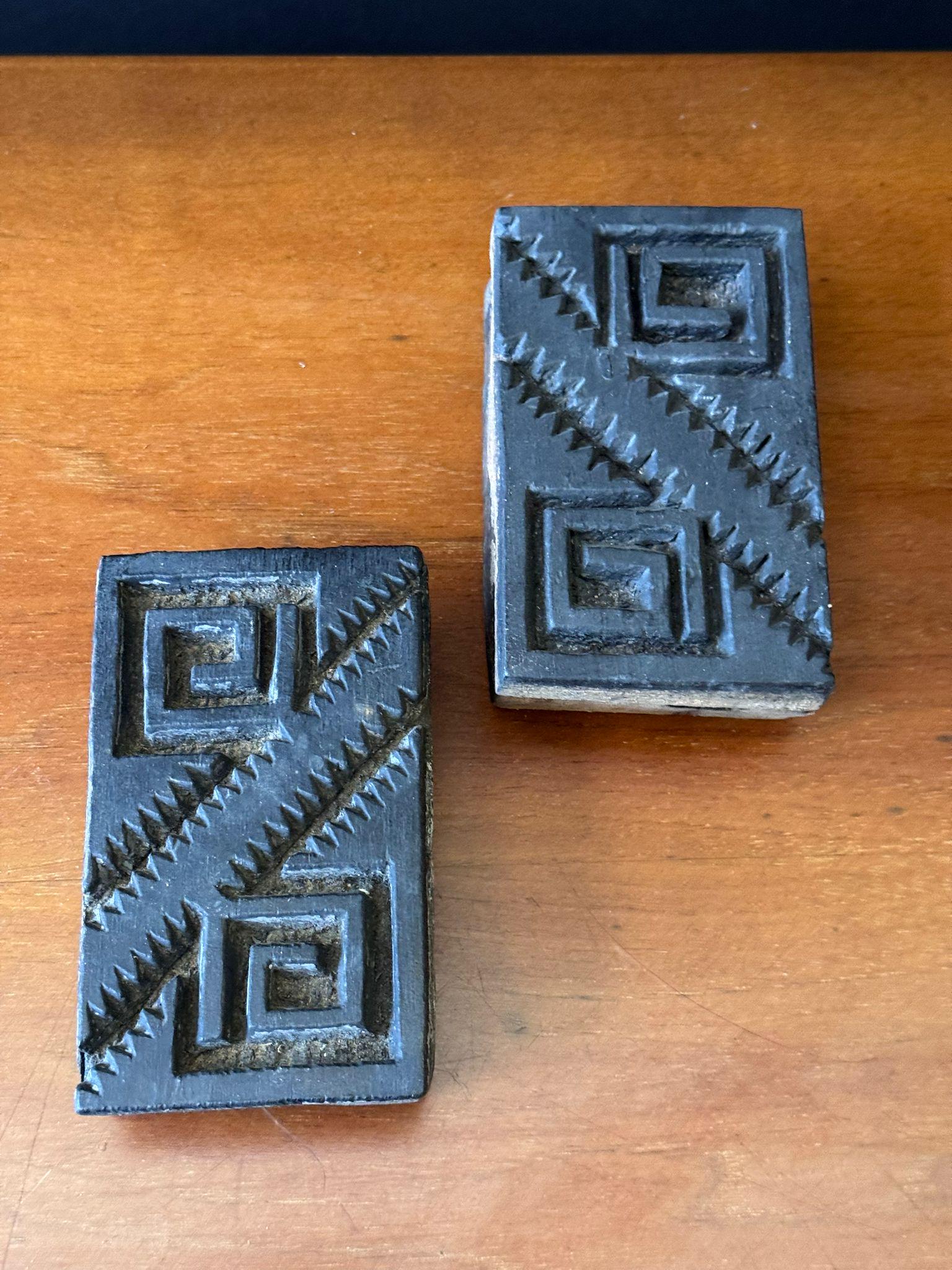 【インド更紗の版木】1930s木版スタンプ木彫古道具アンティークインテリアサリー骨董古美術プリミティブ判子古木シャビー古布印刷額縁 バティックスタンプ アンティーク ヴィンテージ 大型木製テキスタイル