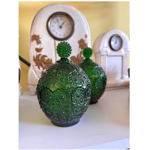 Vintage Green Glass Lidded Sugar Bowl: Retro Kitchen Decor