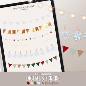 Puede incluir: Pegatinas digitales con diseños de guirnaldas de invierno. La imagen muestra varios estilos de guirnaldas, incluyendo luces de cadena, banderines dorados y decoraciones de copos de nieve. El texto "WINTER GARLAND DIGITAL STICKERS" es visible. La paleta de colores incluye dorado, azul, rojo y verde.
